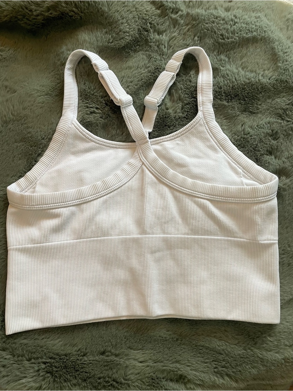 ALO Seamless Ribbed Favorite Bra Tank - Picture 8 of 8